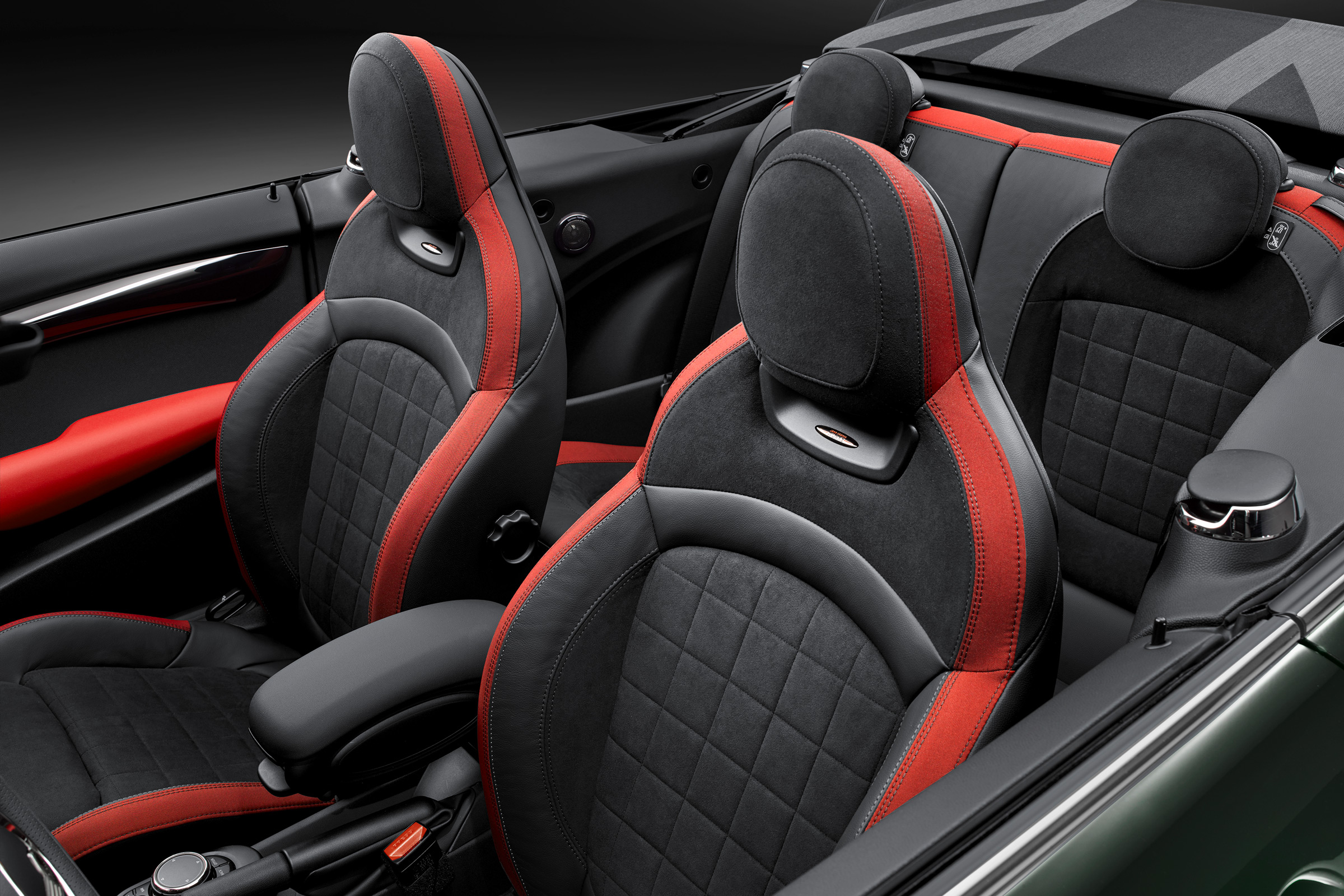 Mini John Cooper Works Convertible 2016 - front and rear seats
