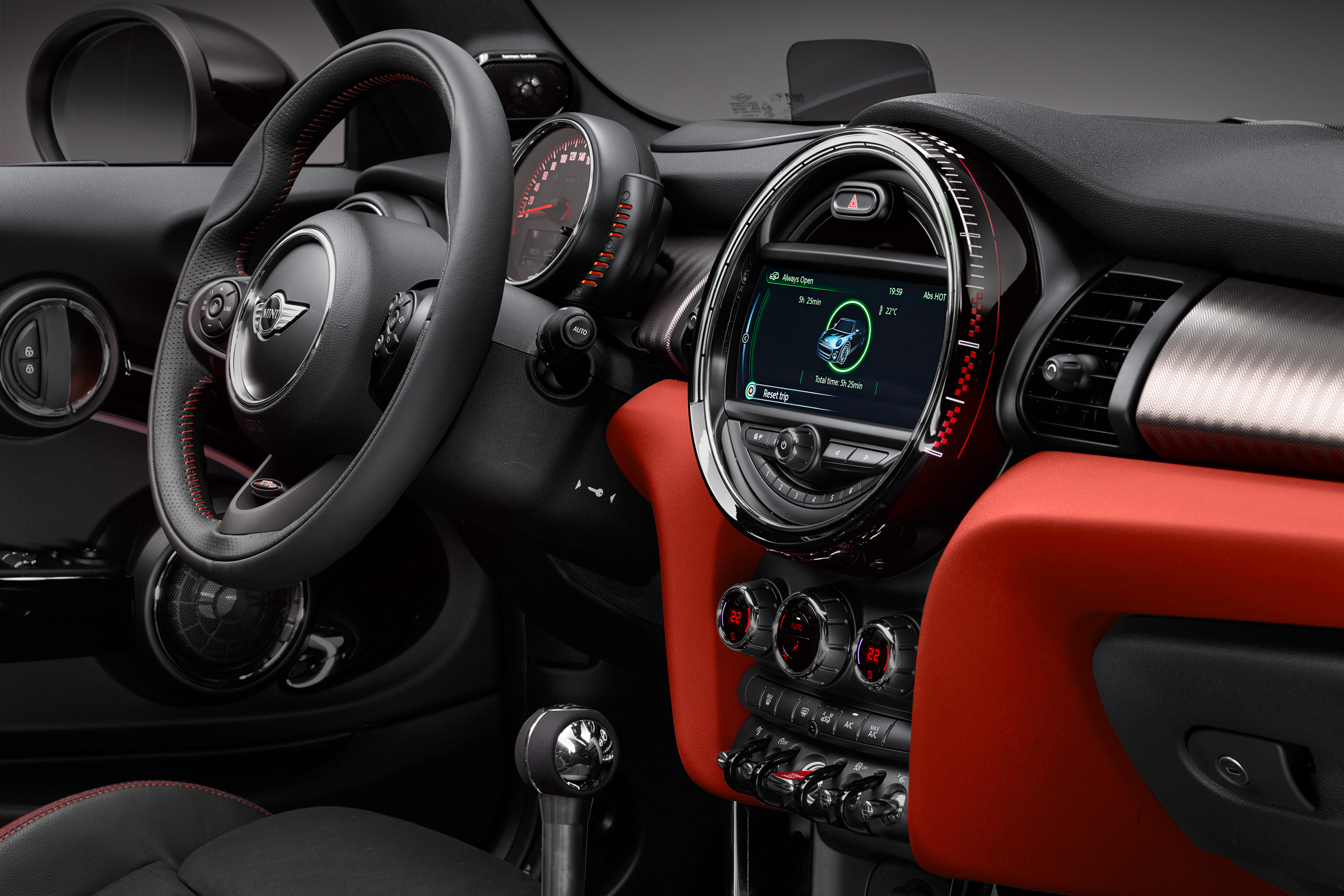 Mini John Cooper Works Convertible 2016 - dashboard