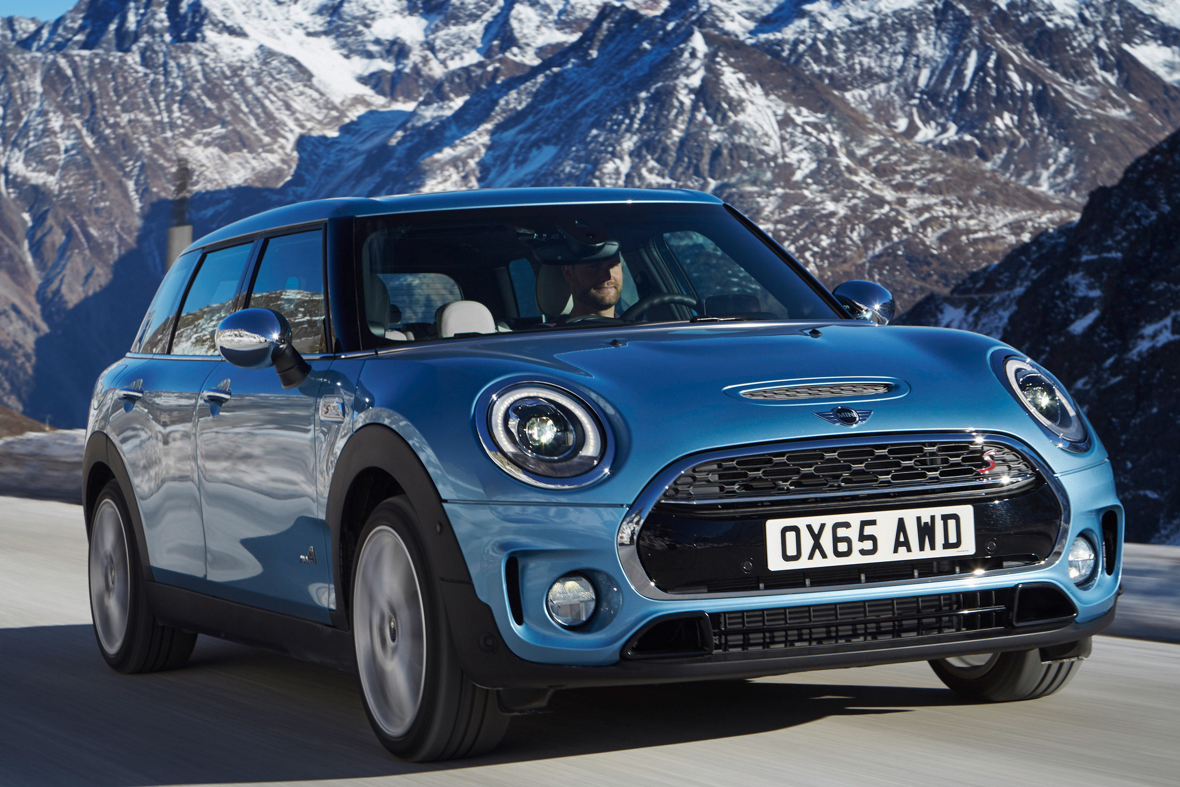 MINI Clubman ALL4 front