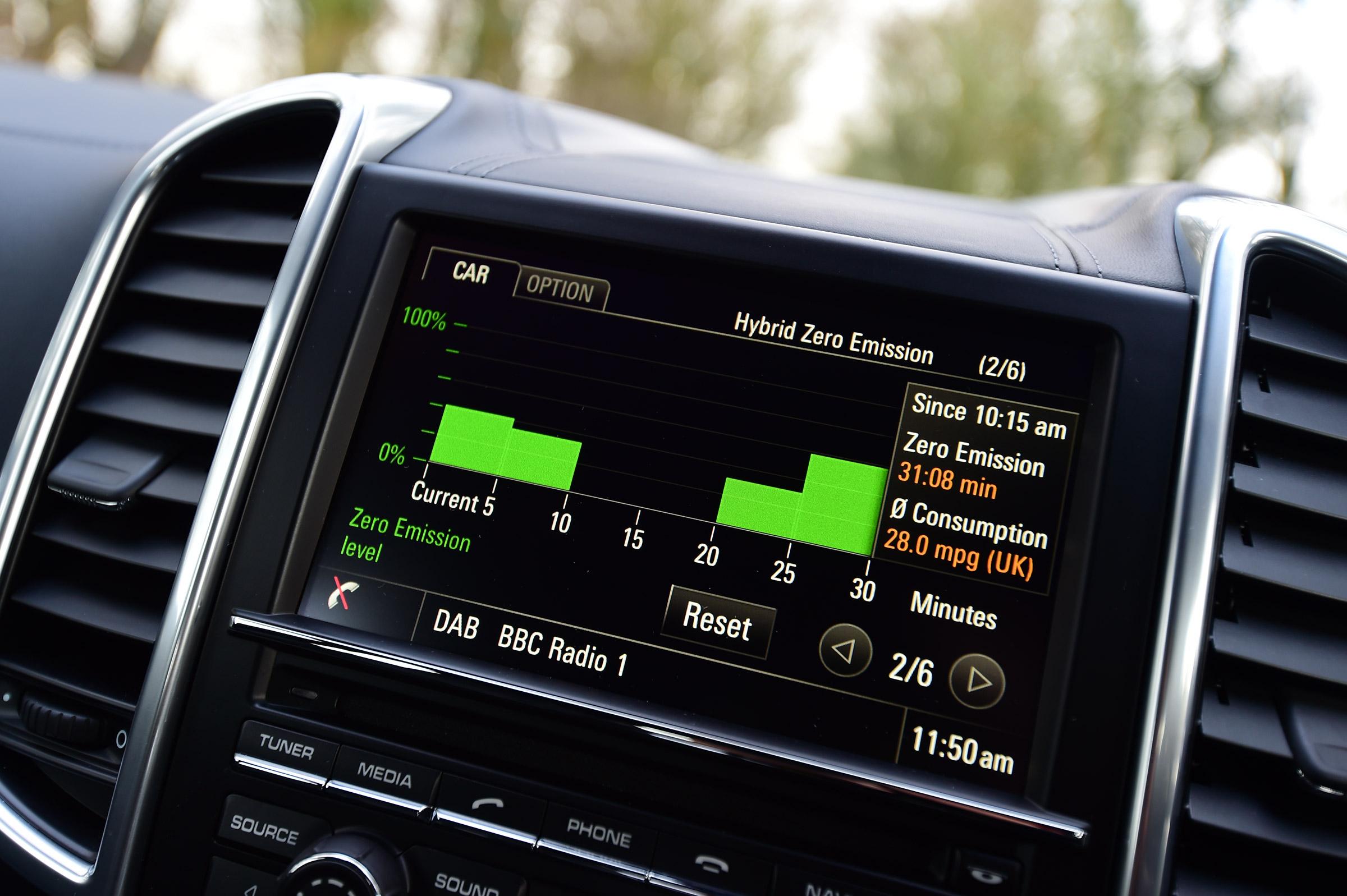 Porsche Cayenne - infotainment screen