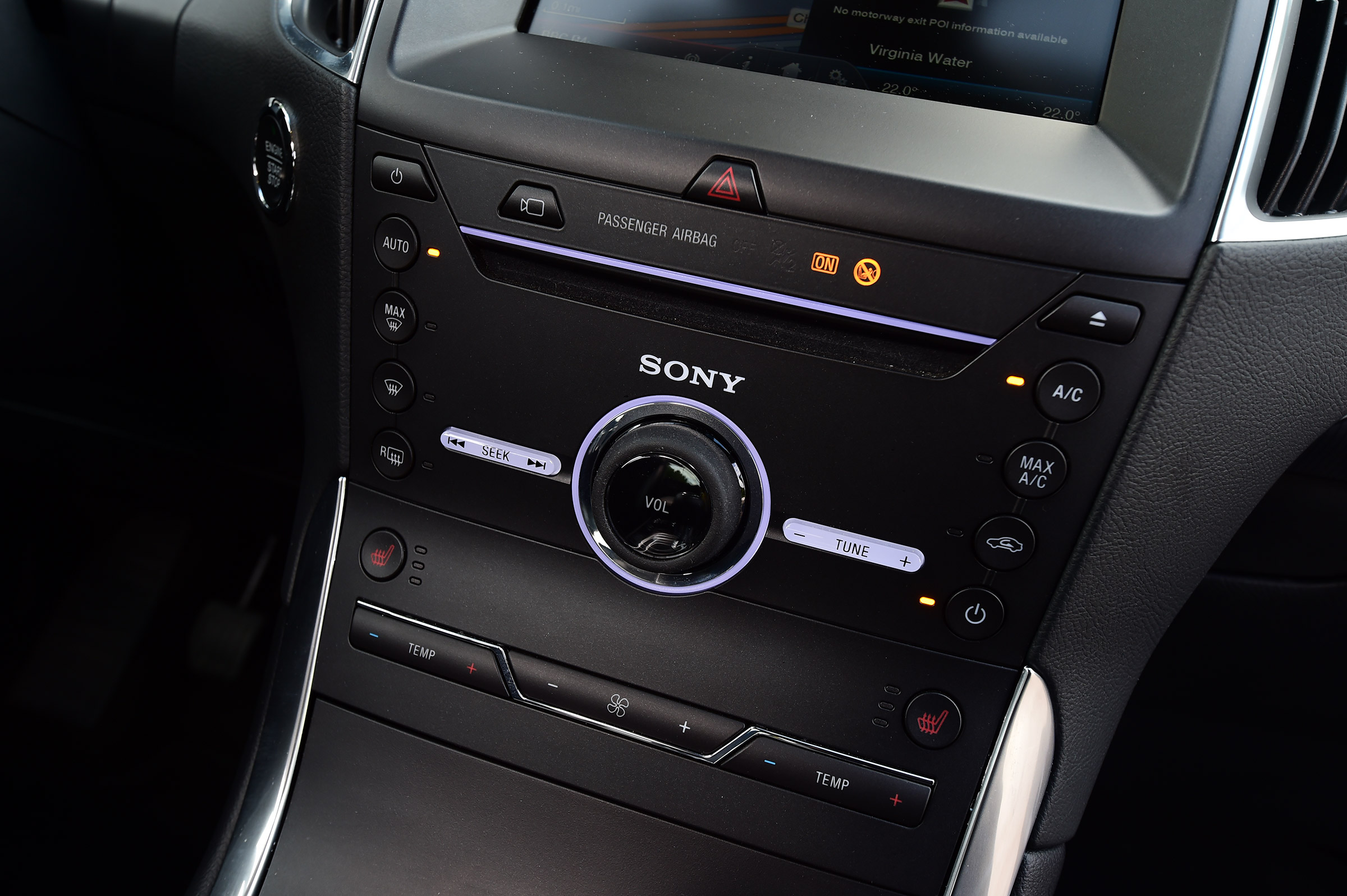 Ford S-Max AWD - centre console