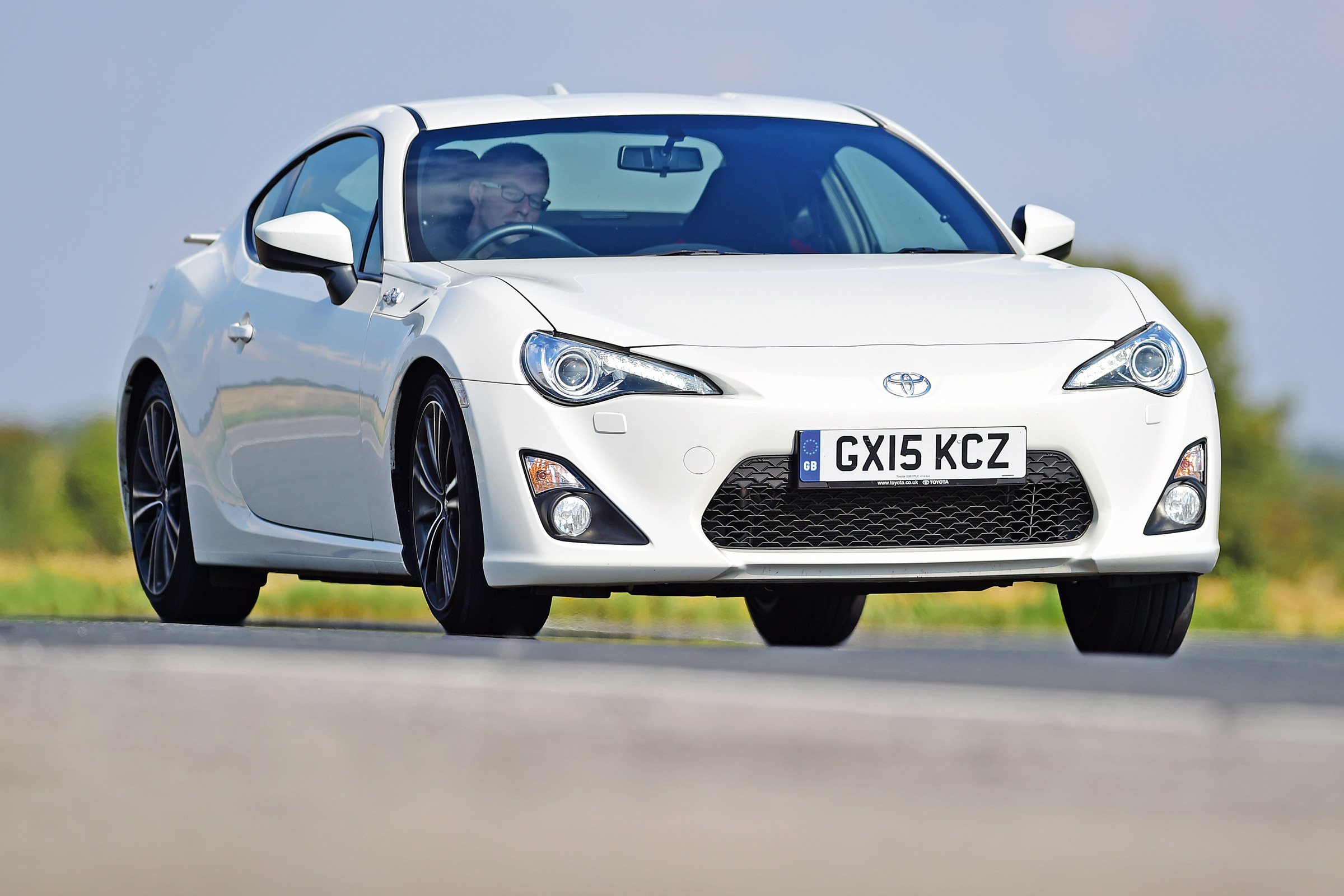Toyota GT86 - front