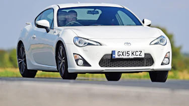 Toyota GT86 - front