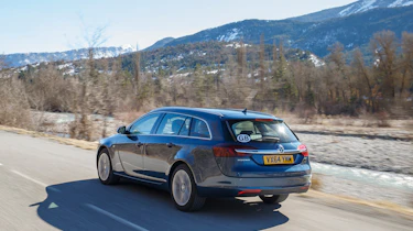 Vauxhall Insignia Sports Tourer Whisper diesel - rear tracking