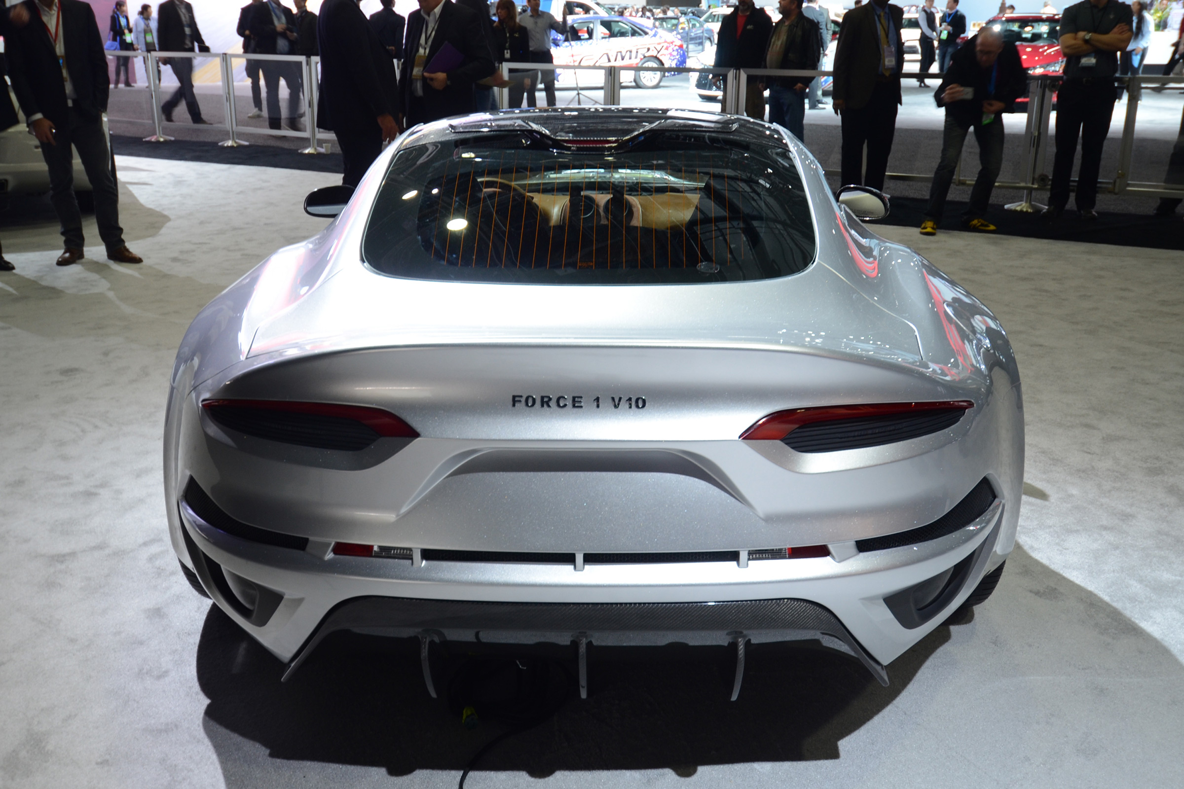 VLF Force 1 V10 - rear show