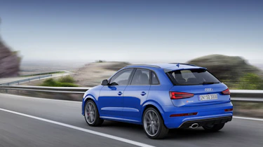 Audi RS Q3 Performance rear tracking
