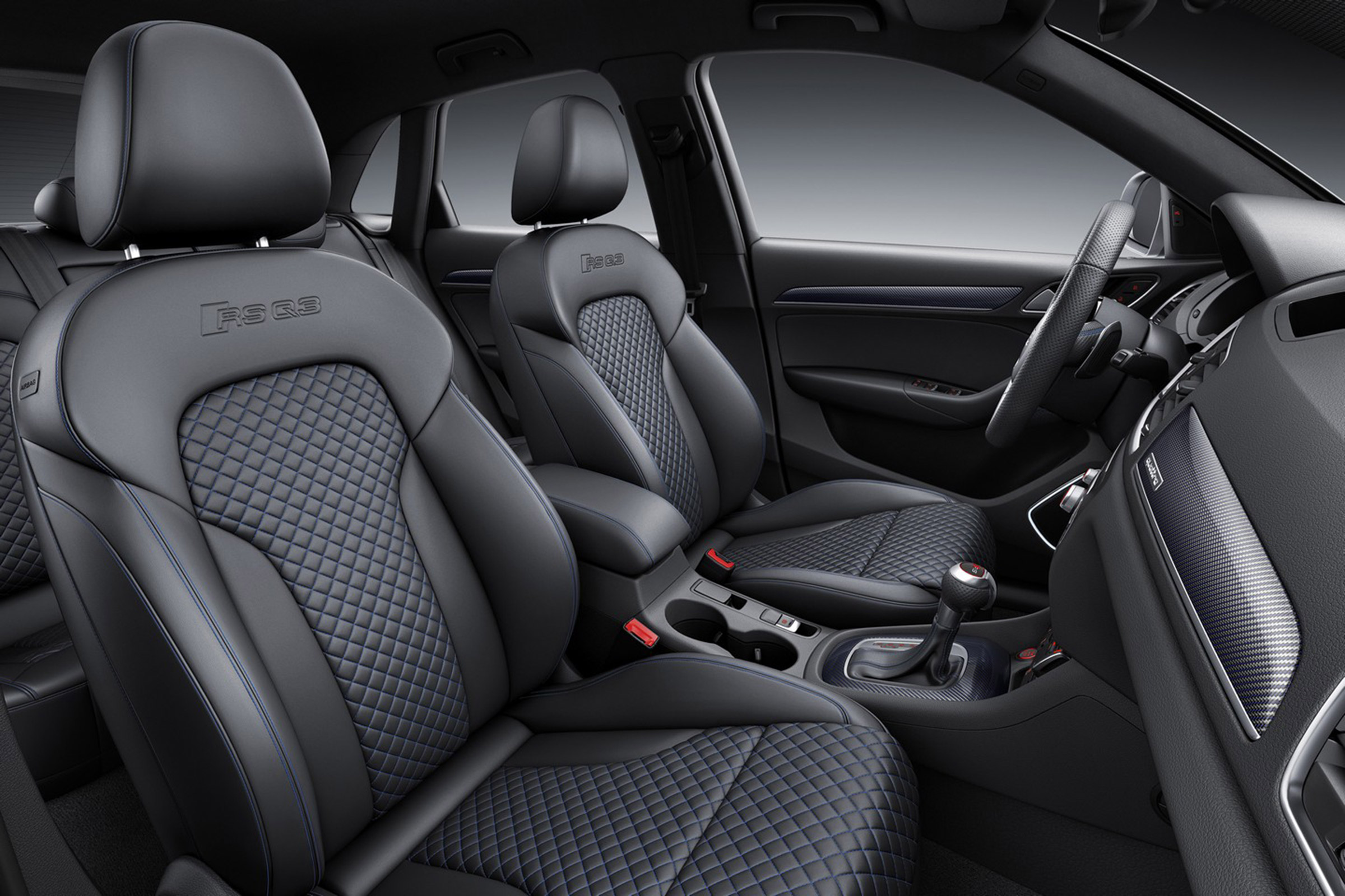 Audi RS Q3 Performance seats