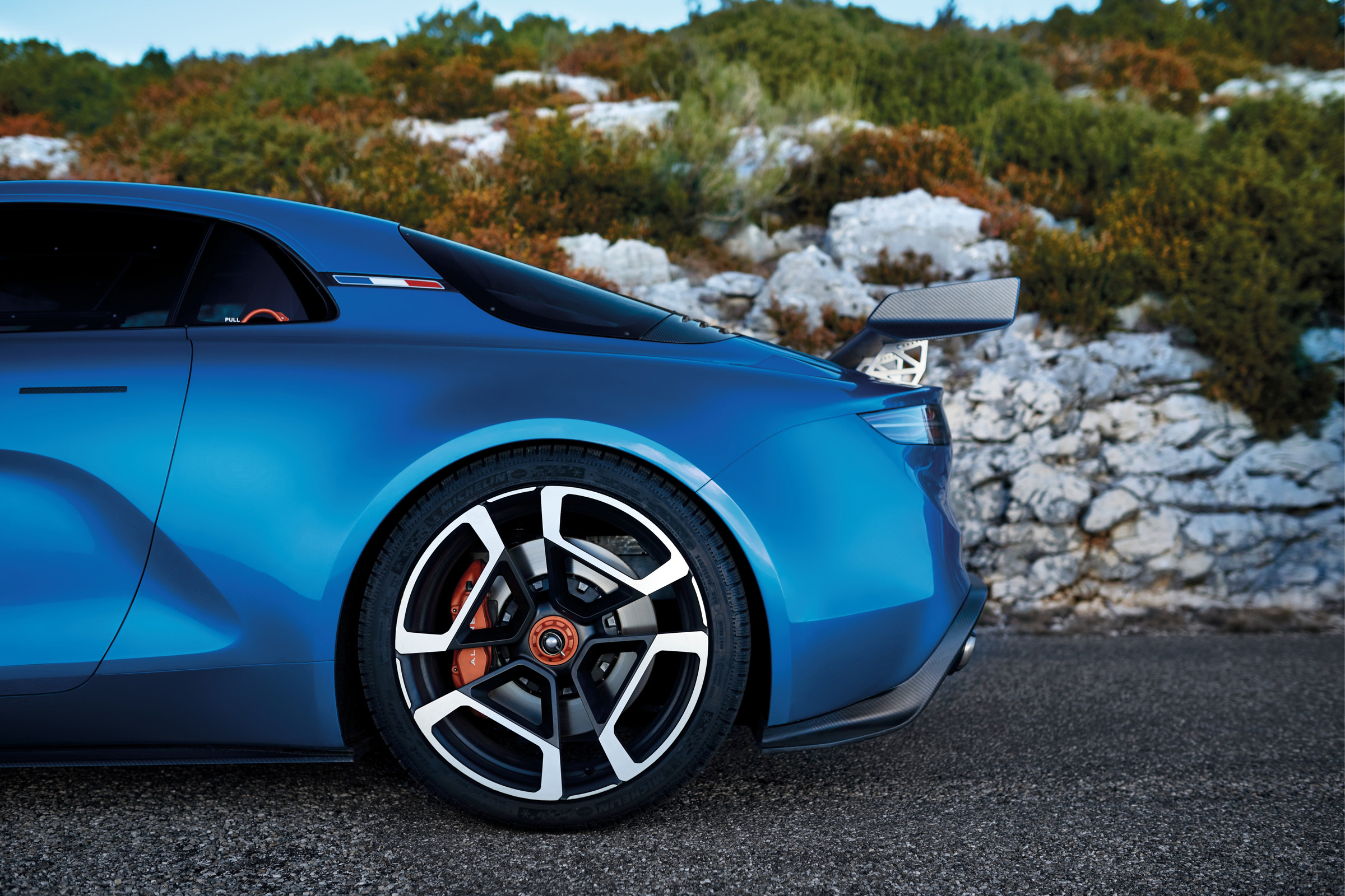 Renault Alpine Vision concept - blue car rear