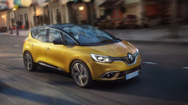Renault Scenic - front