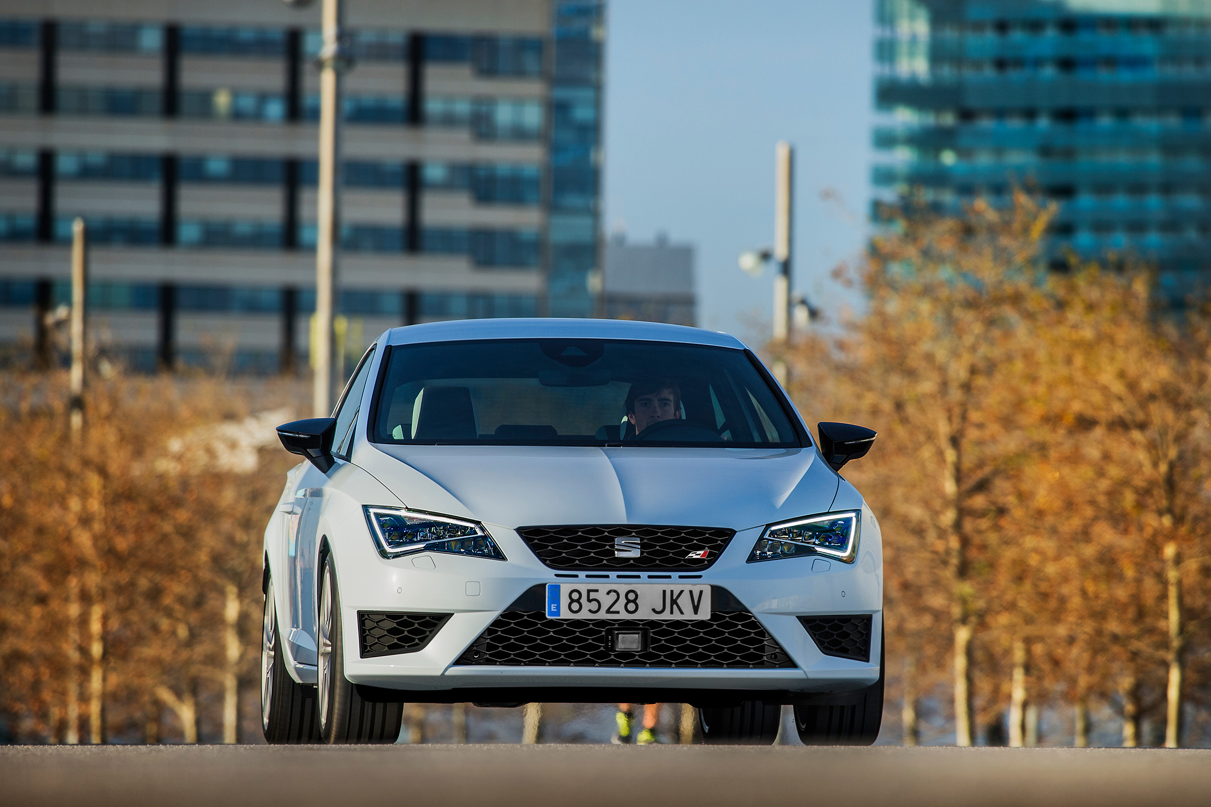 SEAT Leon Cupra 290 review - front