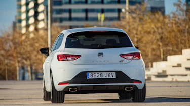 SEAT Leon Cupra 290 review - rear
