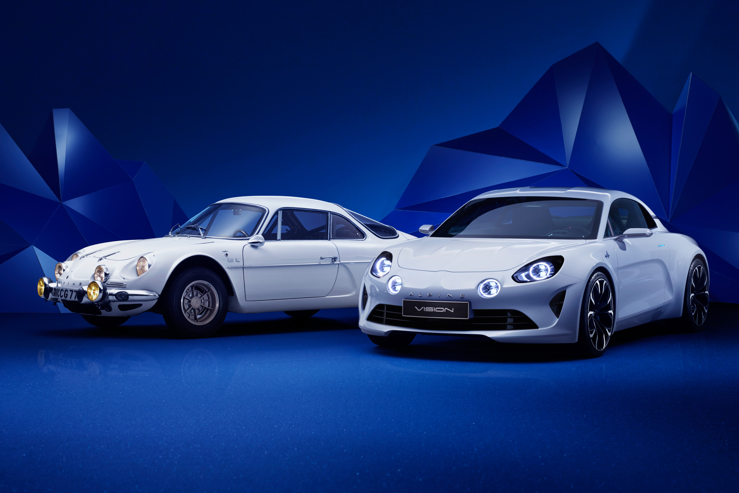 Renault Alpine Vision concept - new vs old