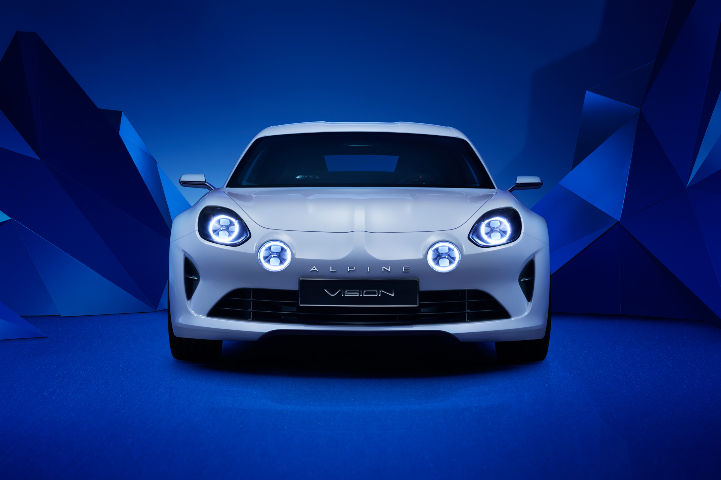 Renault Alpine Vision concept - front white