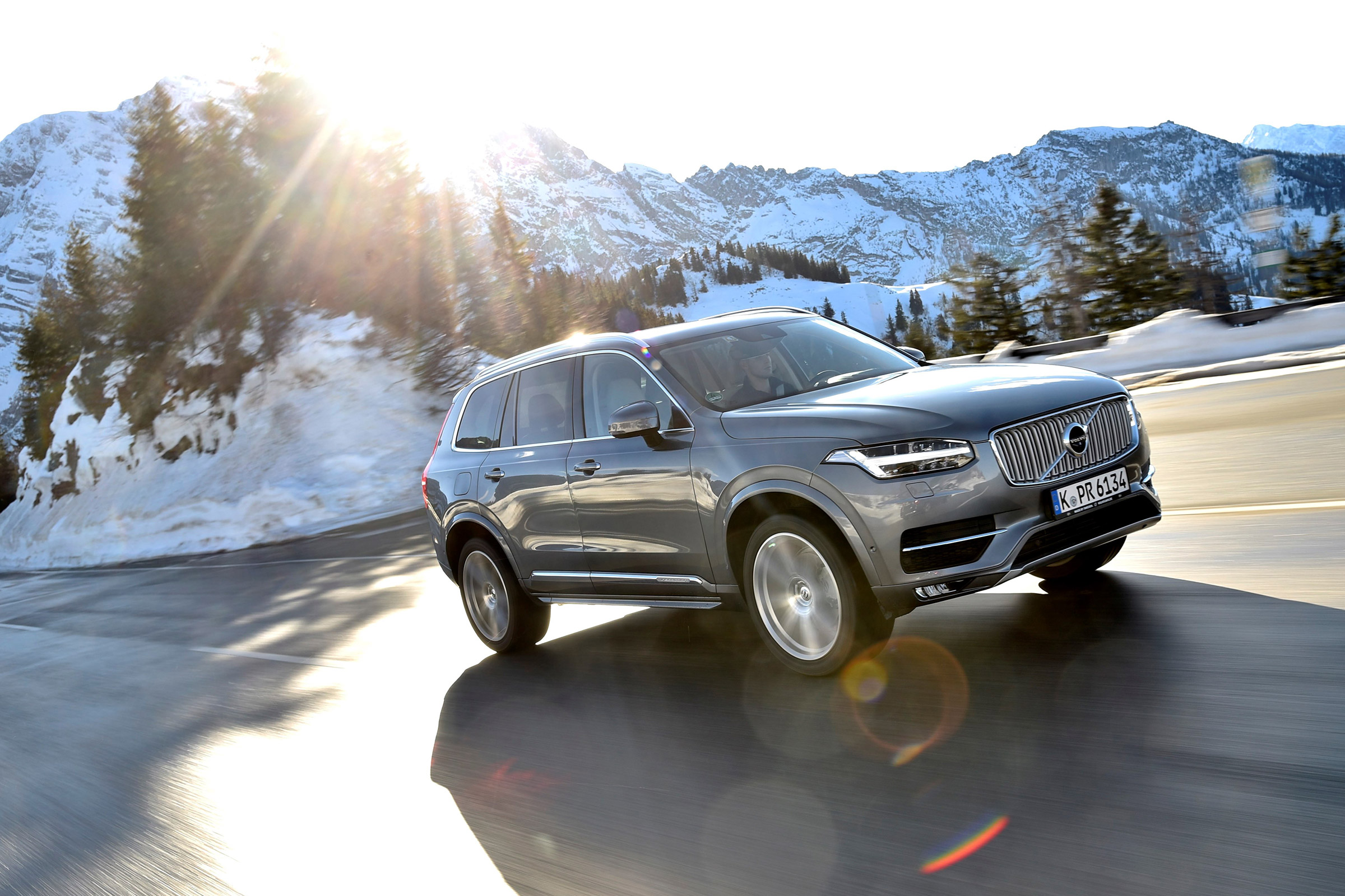 Volvo XC90 2017 front