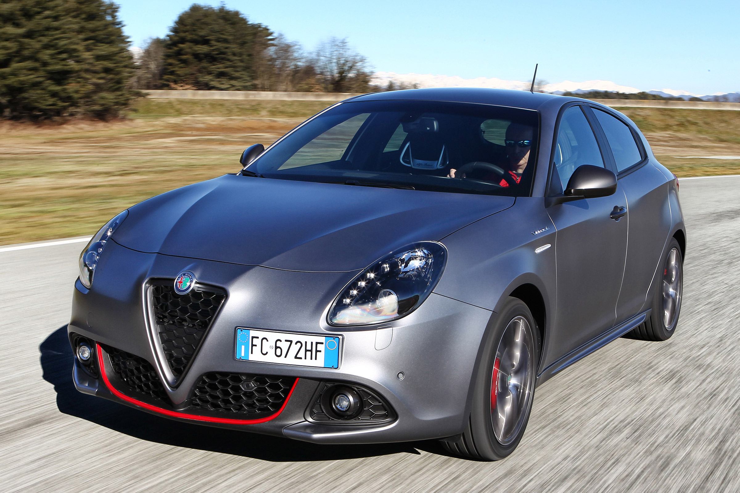 Alfa Romeo Giulietta - facelift front action