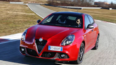 Alfa Romeo Giulietta - front