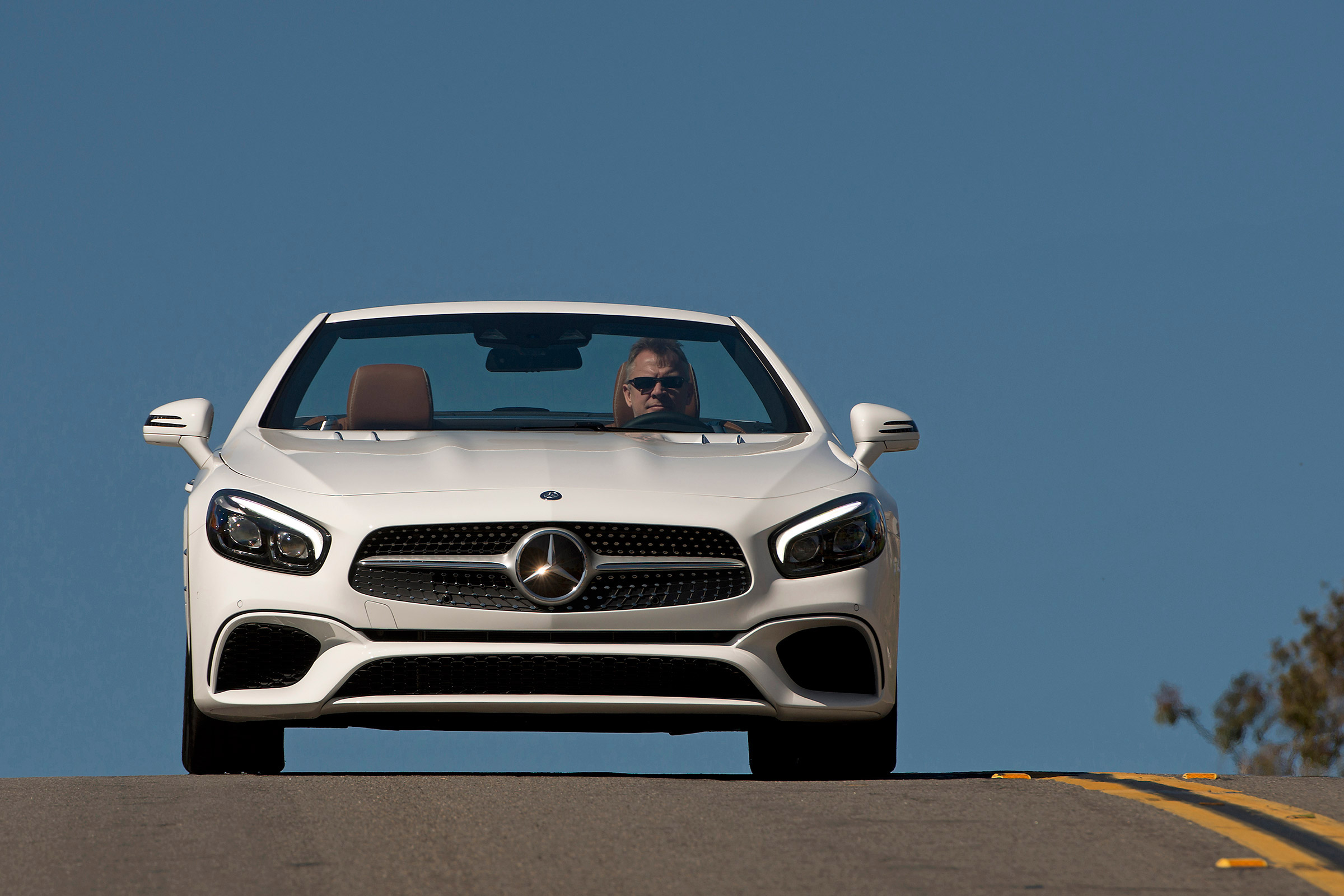 Mercedes SL400 - front action