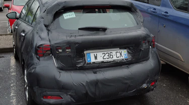 Fiat Tipo UK spies 2