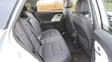 Kia Niro 2016 review - rear seats