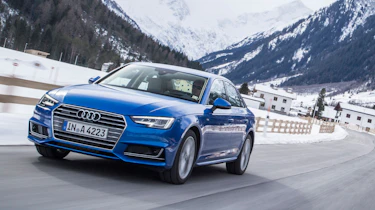 Audi A4 quattro front