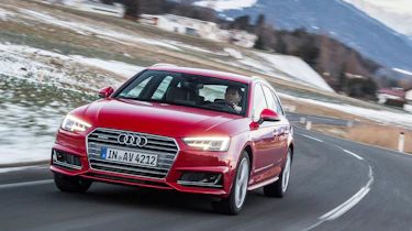 Audi A4 quattro front