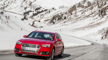 Audi A4 quattro - front driving