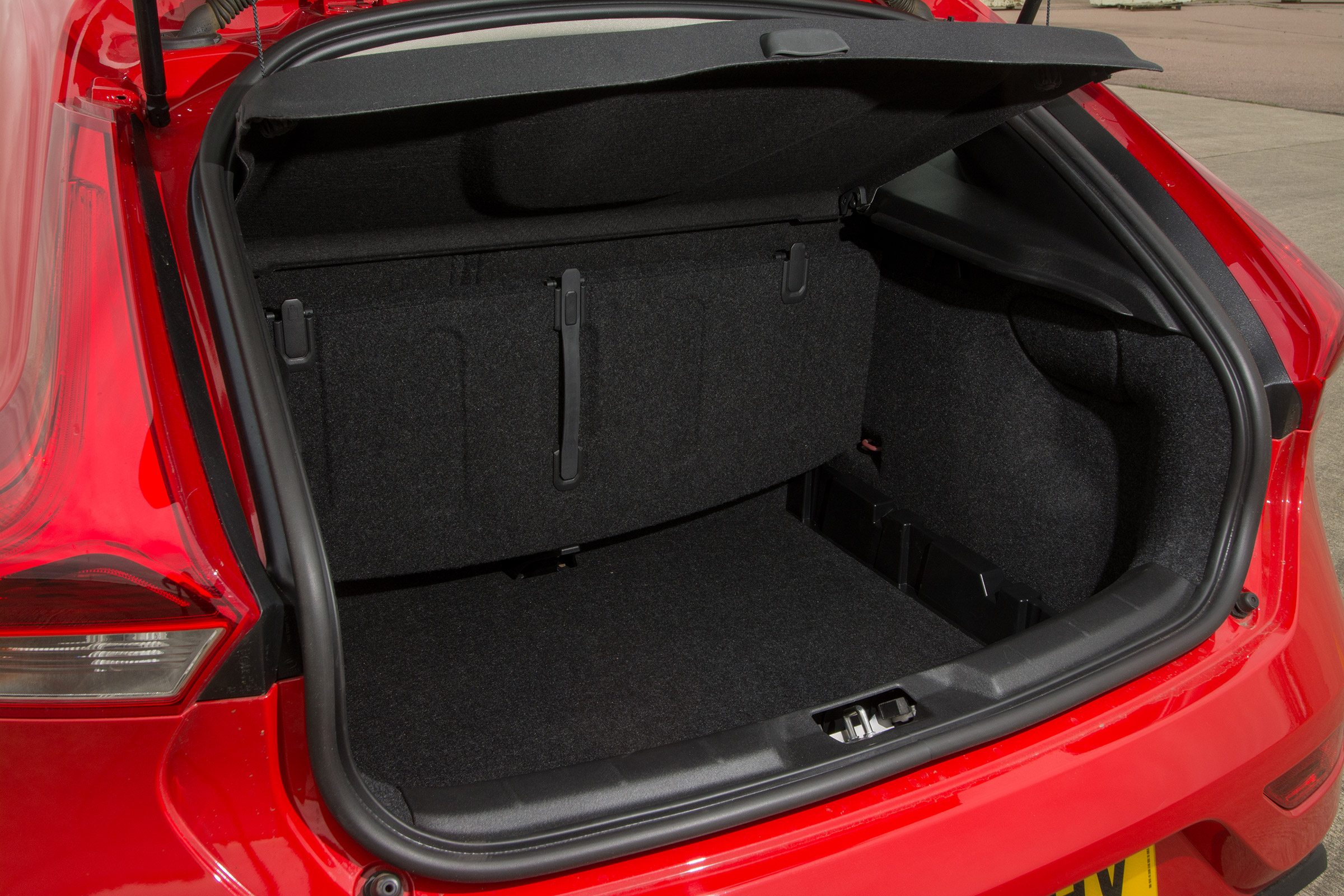 Volvo V40 - boot