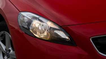 Volvo V40 - front light detail