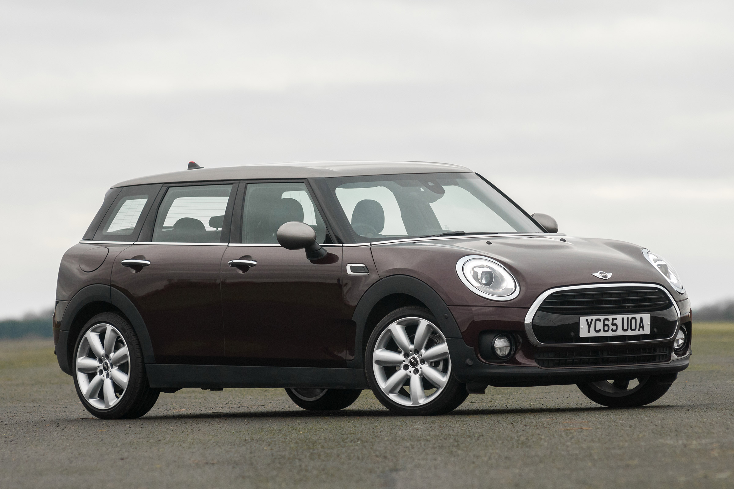 MINI Clubman - front static