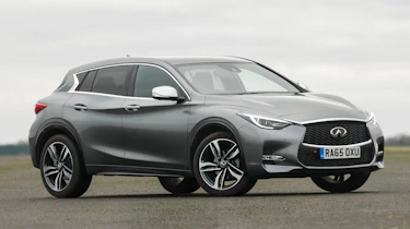Infiniti Q30 - front static