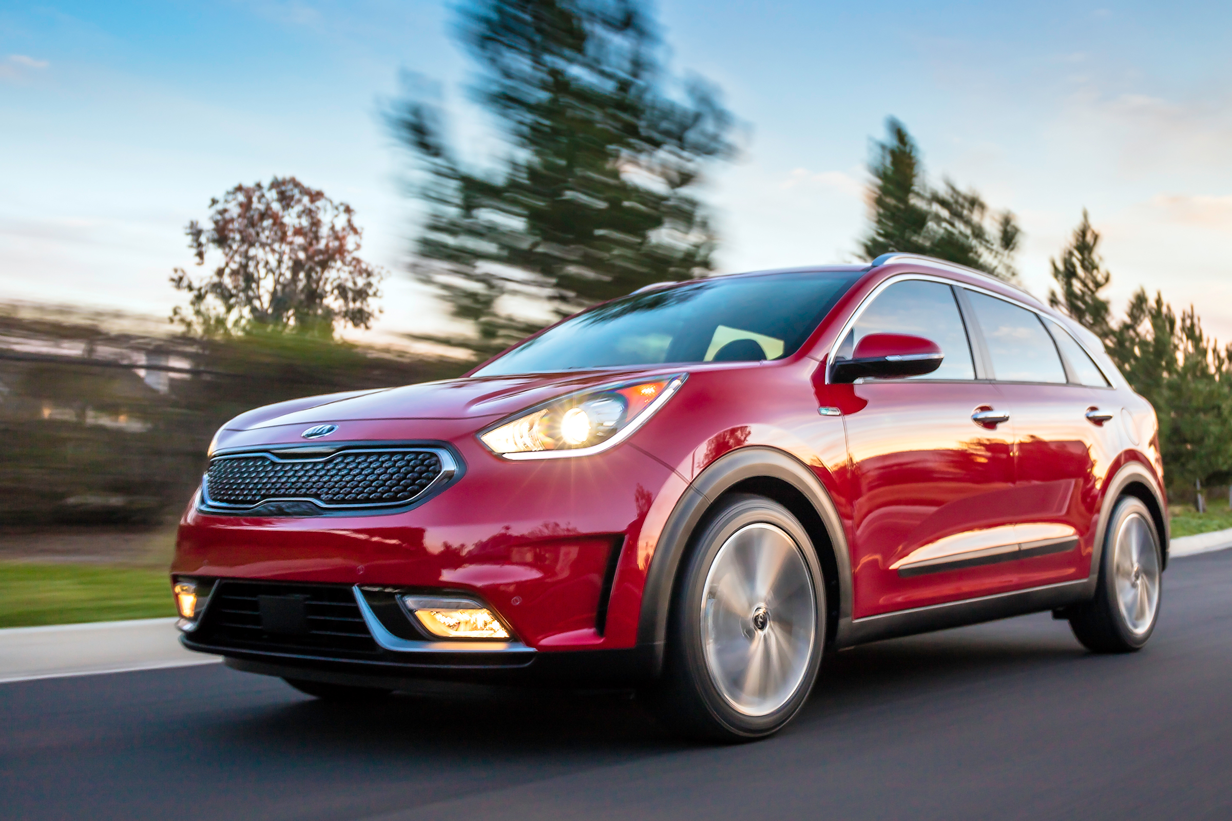 Kia Niro 2016 - front tracking