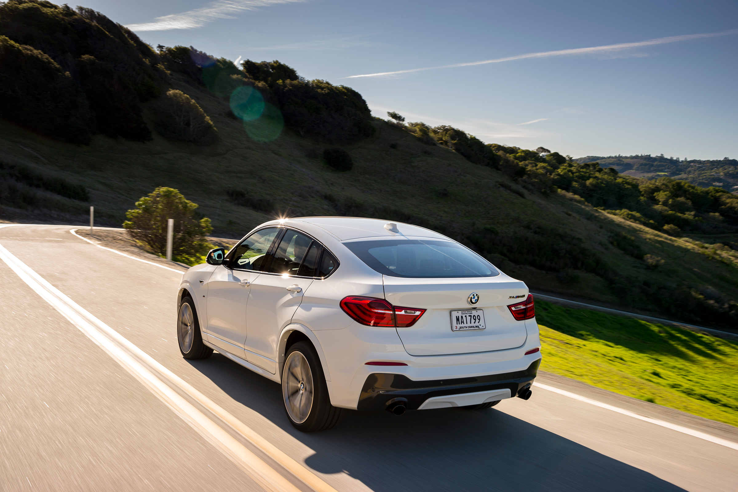 BMW X4 M40i - rear tracking