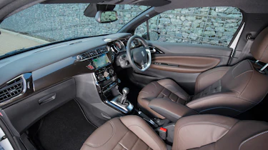 DS 3 hatchback 2016 review - dashboard