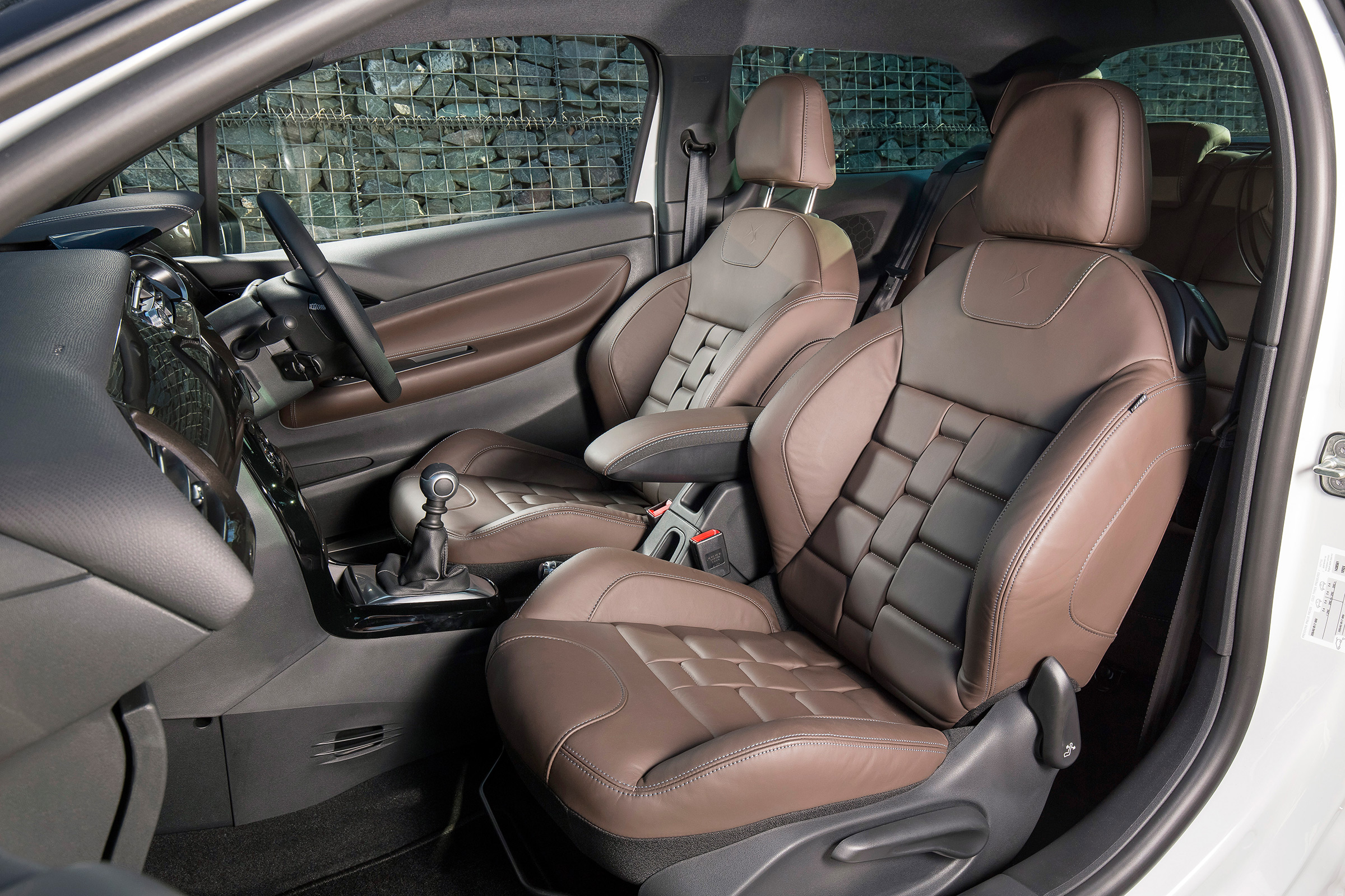 DS 3 hatchback 2016 review - interior