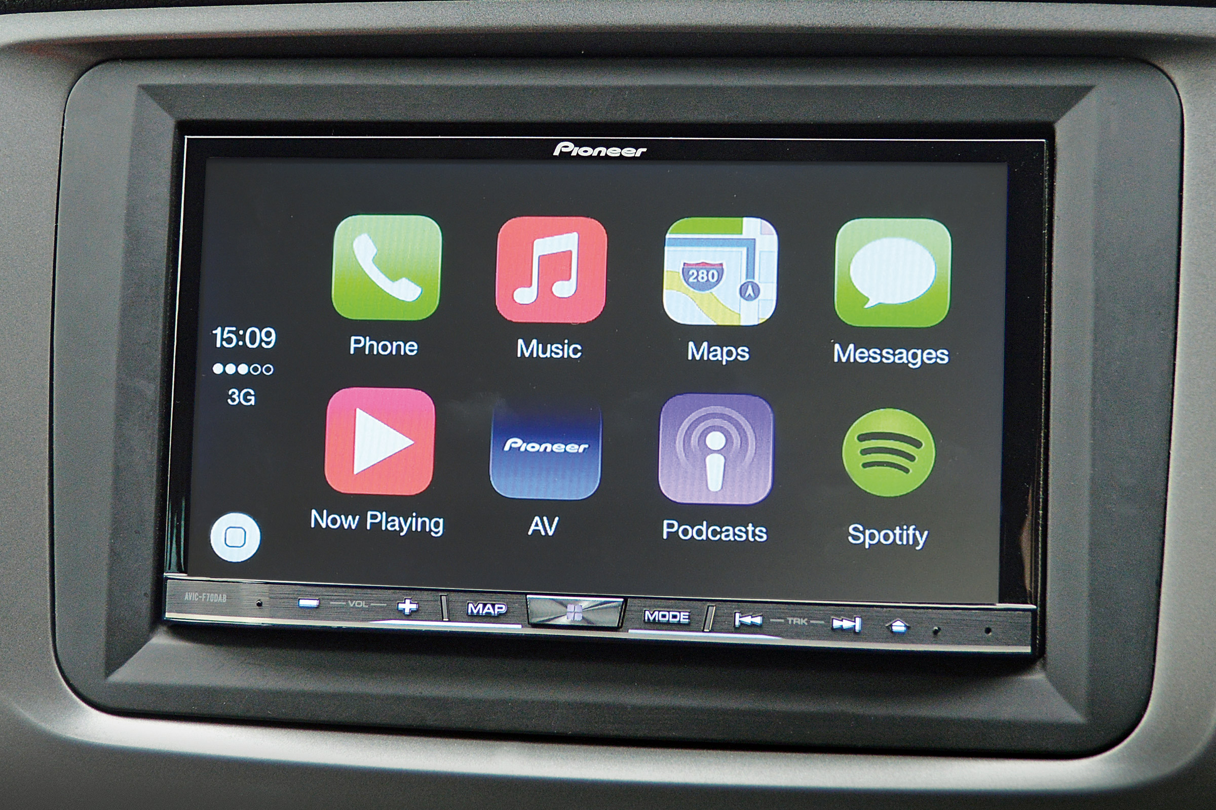 Apple CarPlay