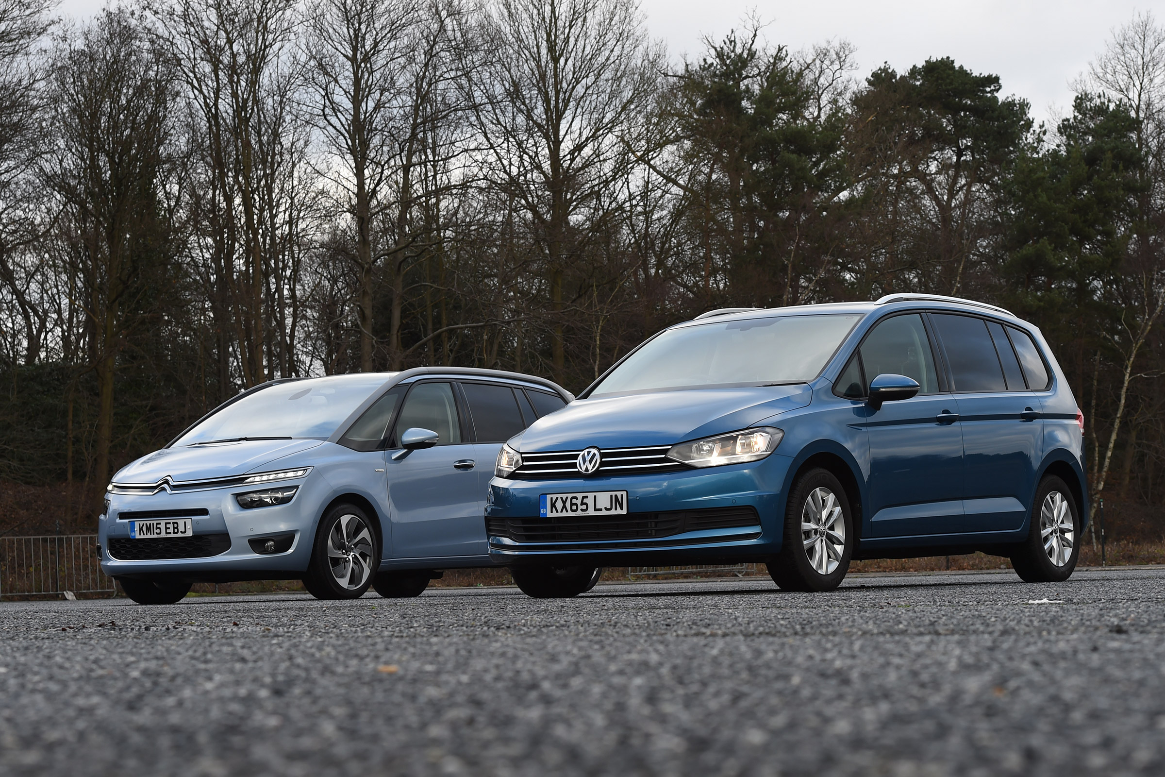 Volkswagen Touran vs Citroen Grand C4 Picasso - static