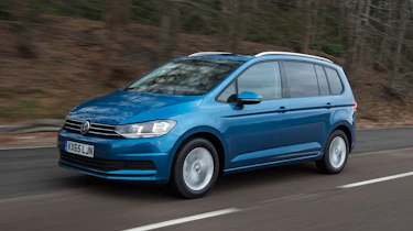 Volkswagen Touran - front driving