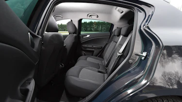 Alfa Romeo Giulietta rear seats