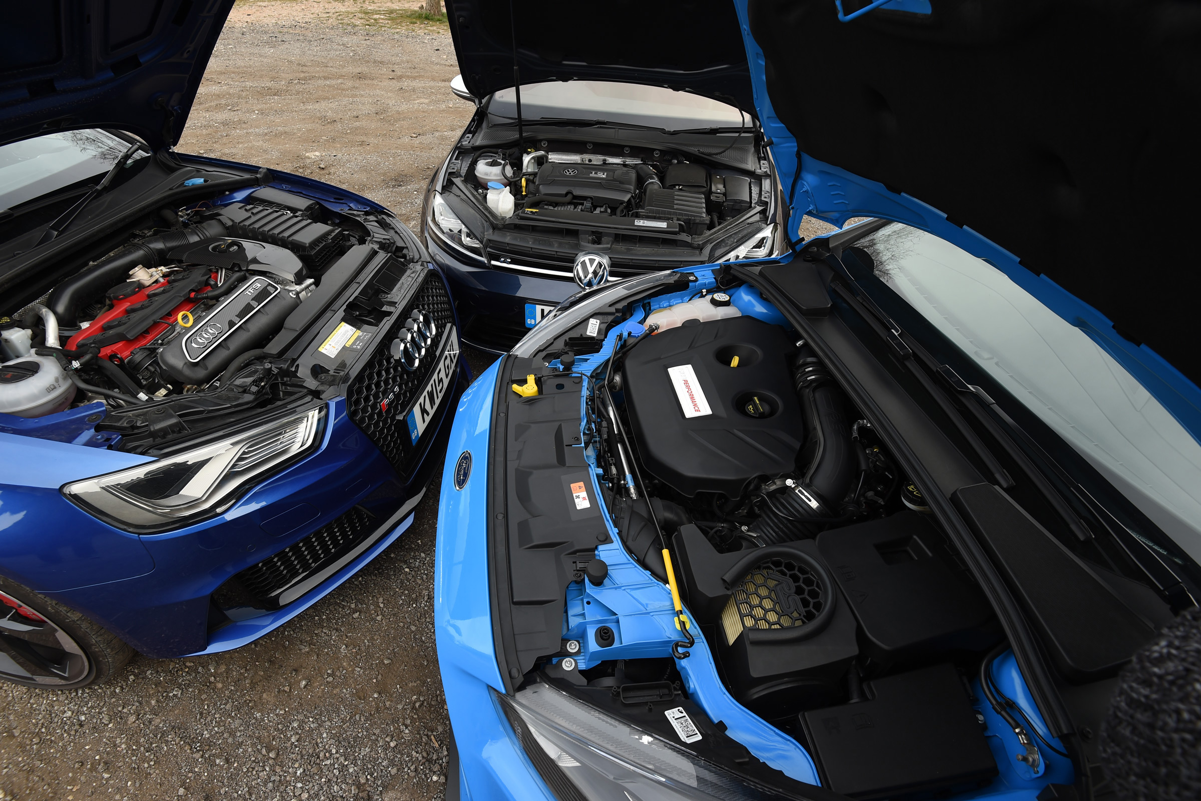 Focus RS vs RS3 vs Golf R - engines