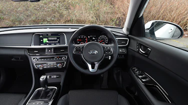 Kia Optima 2016 - dashboard