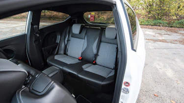 Ford Fiesta ST Mountune 230 - rear seats