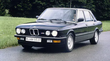 Best BMW M cars ever - E28 M5