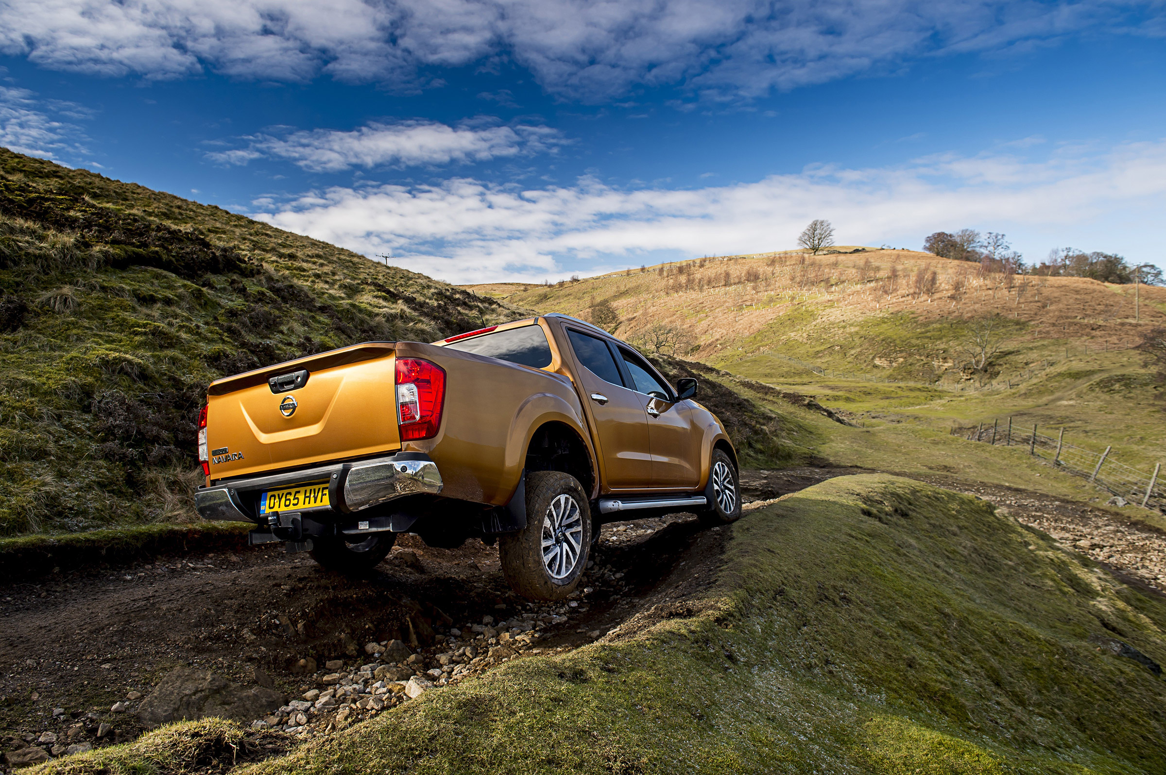 Nissan Navara first UK drive - rear three quarter off road