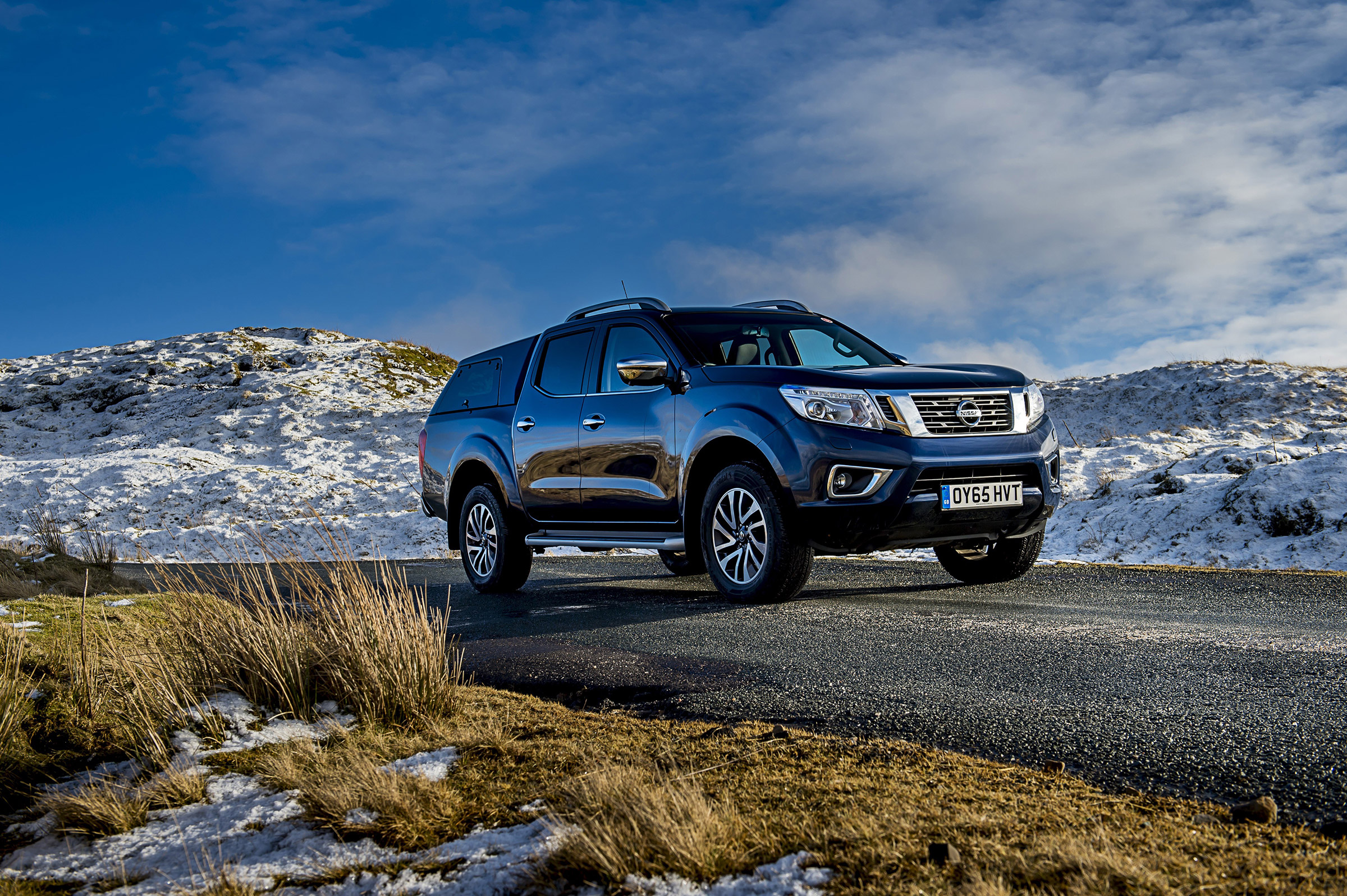 Nissan Navara first UK drive - front three quarter