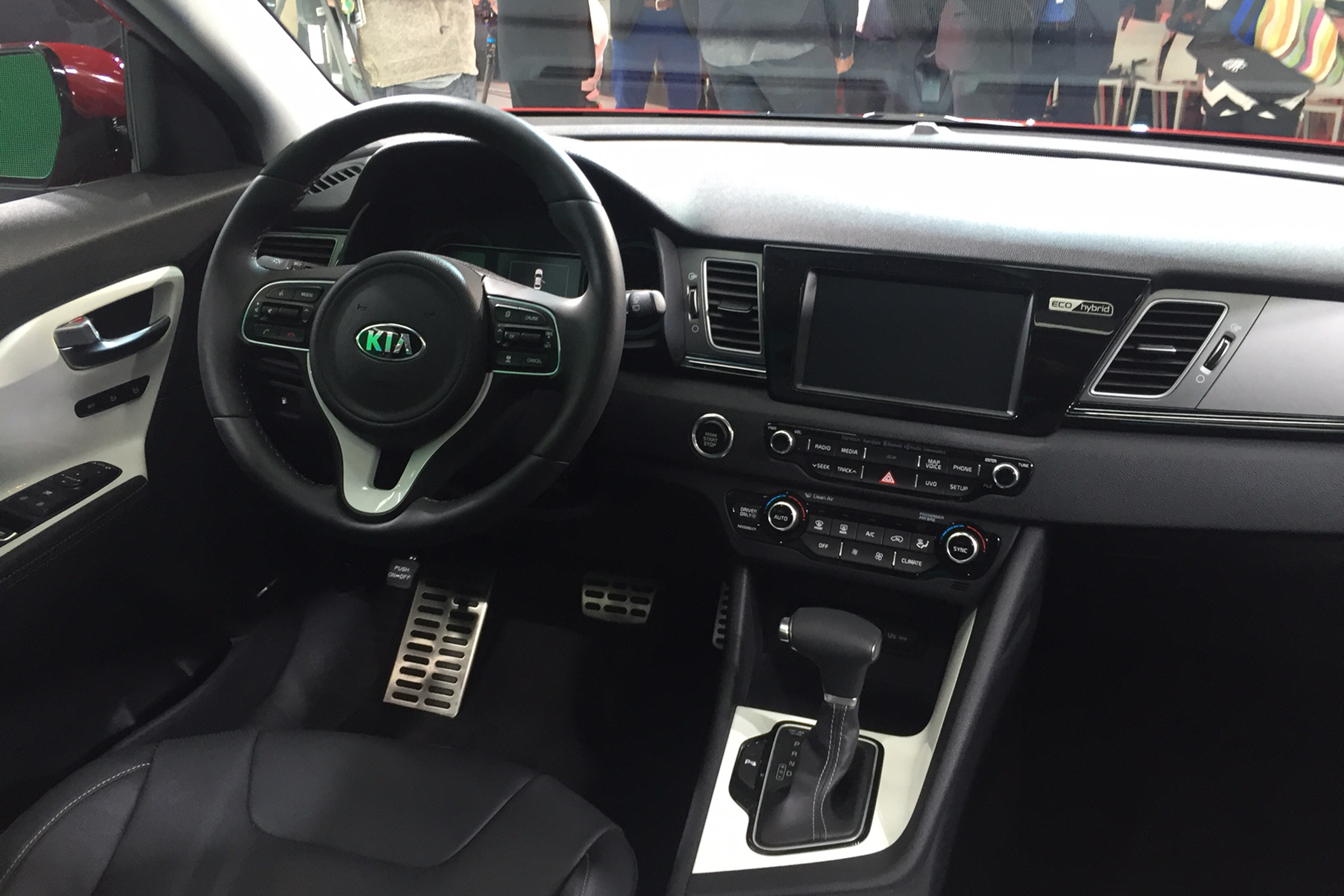 Kia Niro 2016 - chicago interior