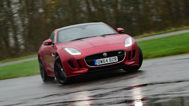 Jaguar F-Type R cornering