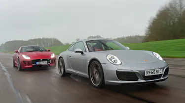 Porsche 911 Carrera S vs Jaguar F-Type R