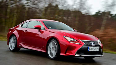 Lexus RC 300h 2016 - front tracking 2