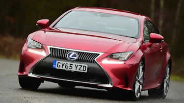 Lexus RC 300h 2016 - front cornering 2