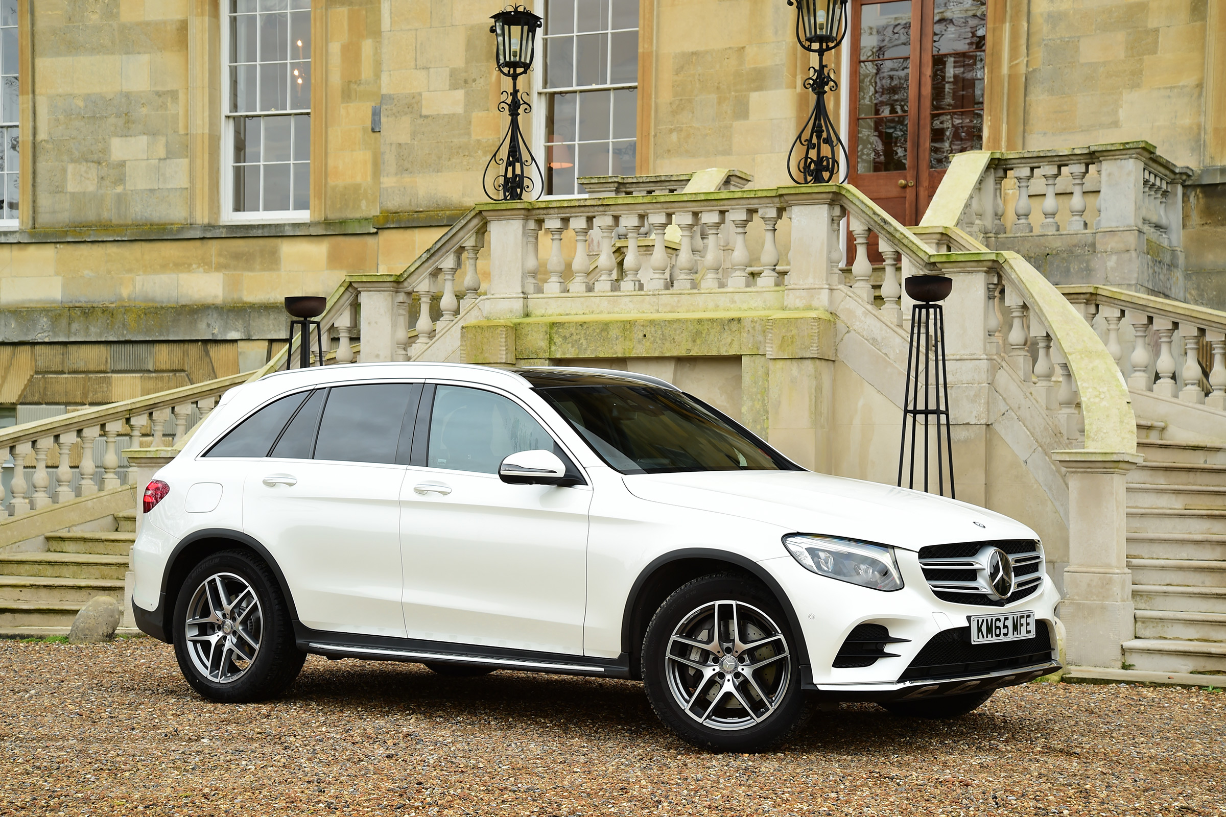 Mercedes GLC vs BMW X3 vs Audi Q5 - Merc front quarter